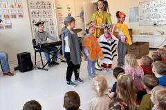 2c1aab63-1491-48eb-a51b-b1ae3e70f0ee