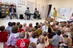 432b83ef-f8c2-4444-a364-4966d707587b